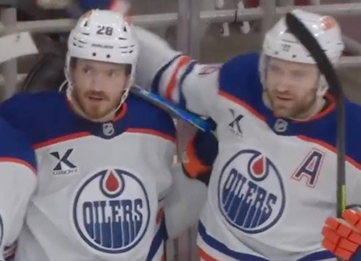 Jack Roslovic (on the left).