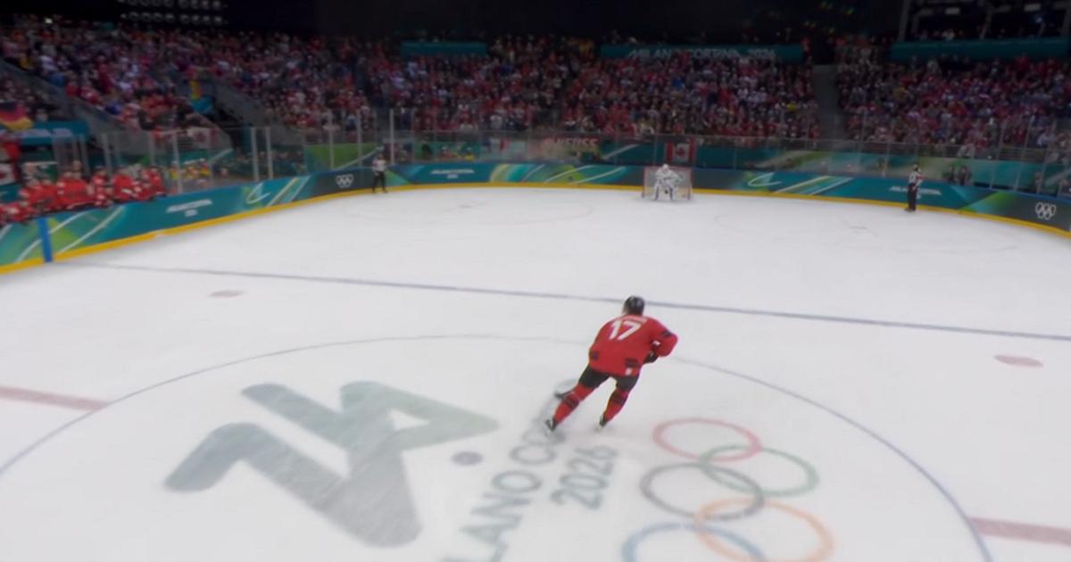 Macklin Celebrini-Penalty shot-France-