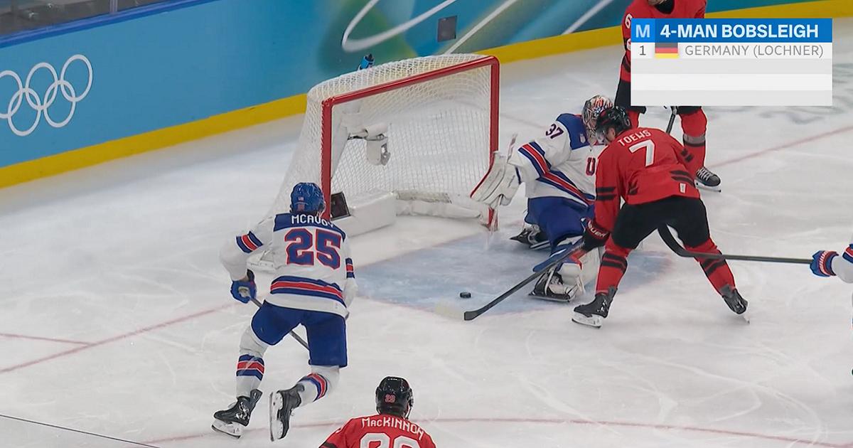 Connor Hellebuyck-Devon Toews-Save-Gold-Medal