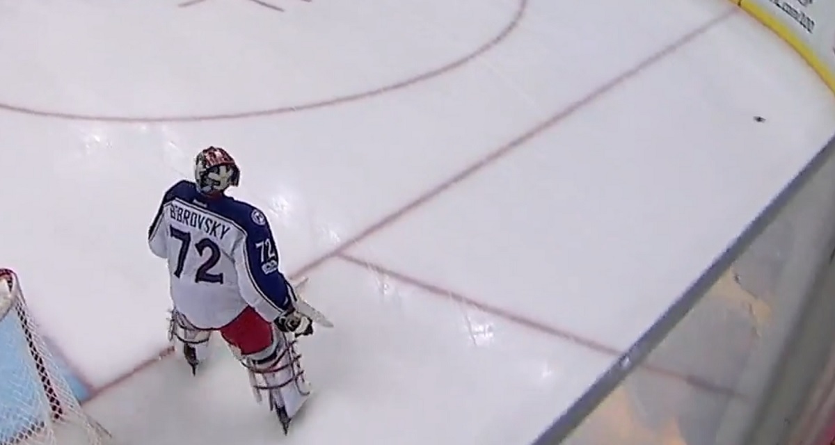HUGE mistake from Bobrovsky gives Crosby his 50th career playoff goal.