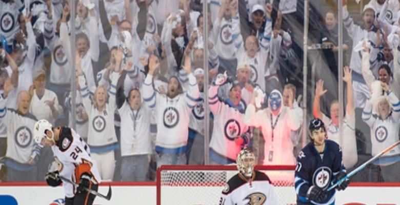 League's most creative crowd left mark on Hart winner