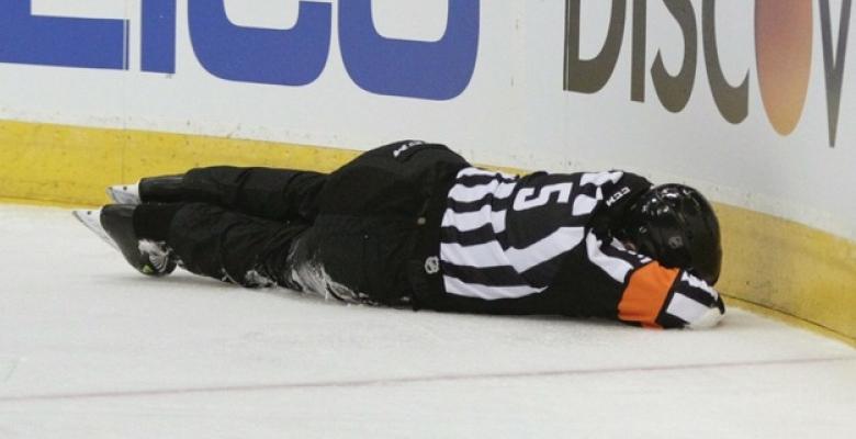 (VIDEO): Awful shot hits a referee in the worst possible place.