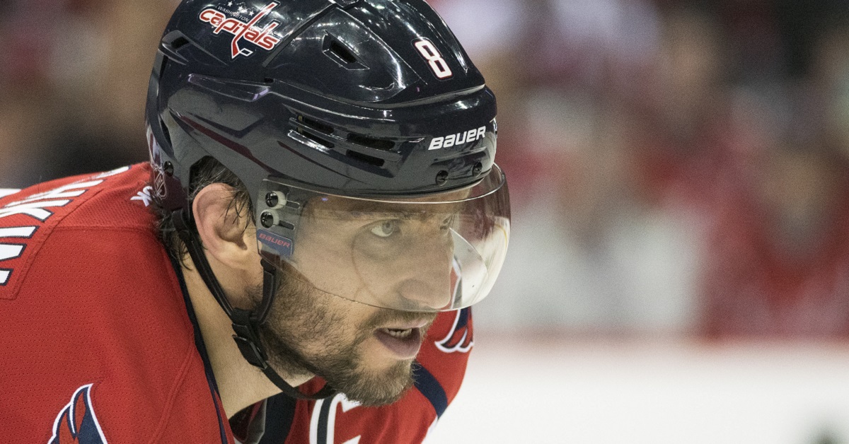 Criticism of Ovechkin begins already after big mistake leads to Penguins goal.