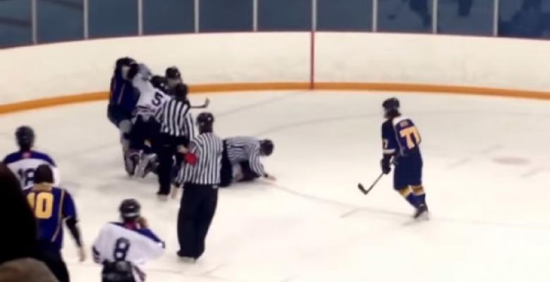 VIDEO: Insane line brawl breaks out during Major Midget game.