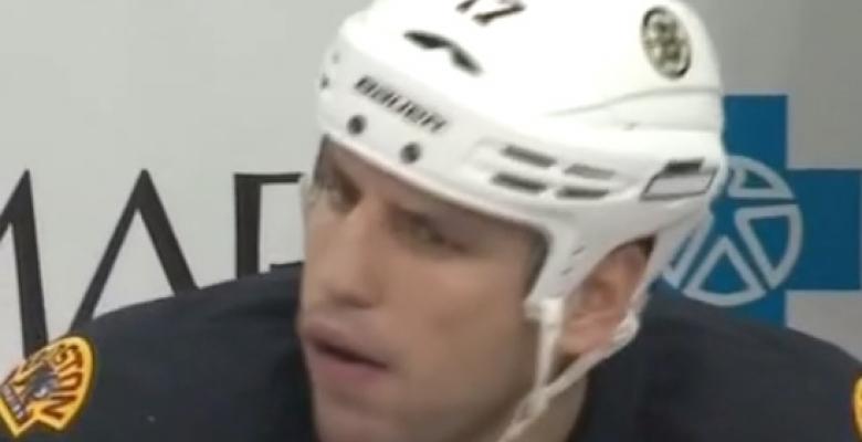 (VIDEO): Milan Lucic likes to jam out to Taylor Swift!
