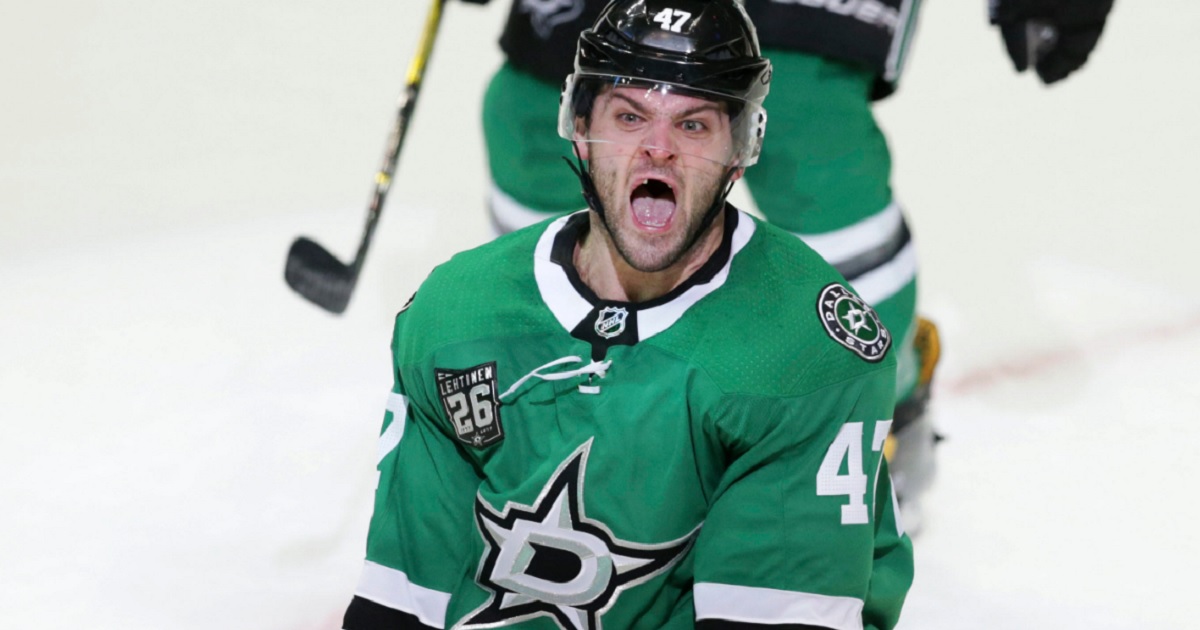 Radulov falls in the shootout but recovers and scores anyways. 