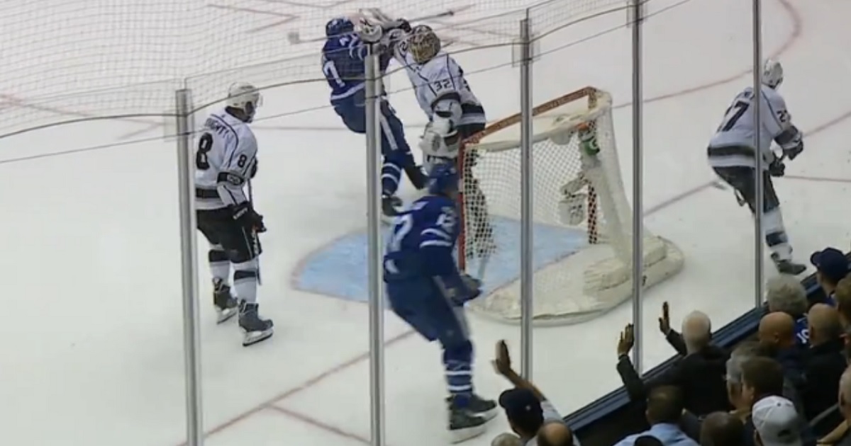 Quick takes a shot at Komarov and costs his team any chance at a comeback.