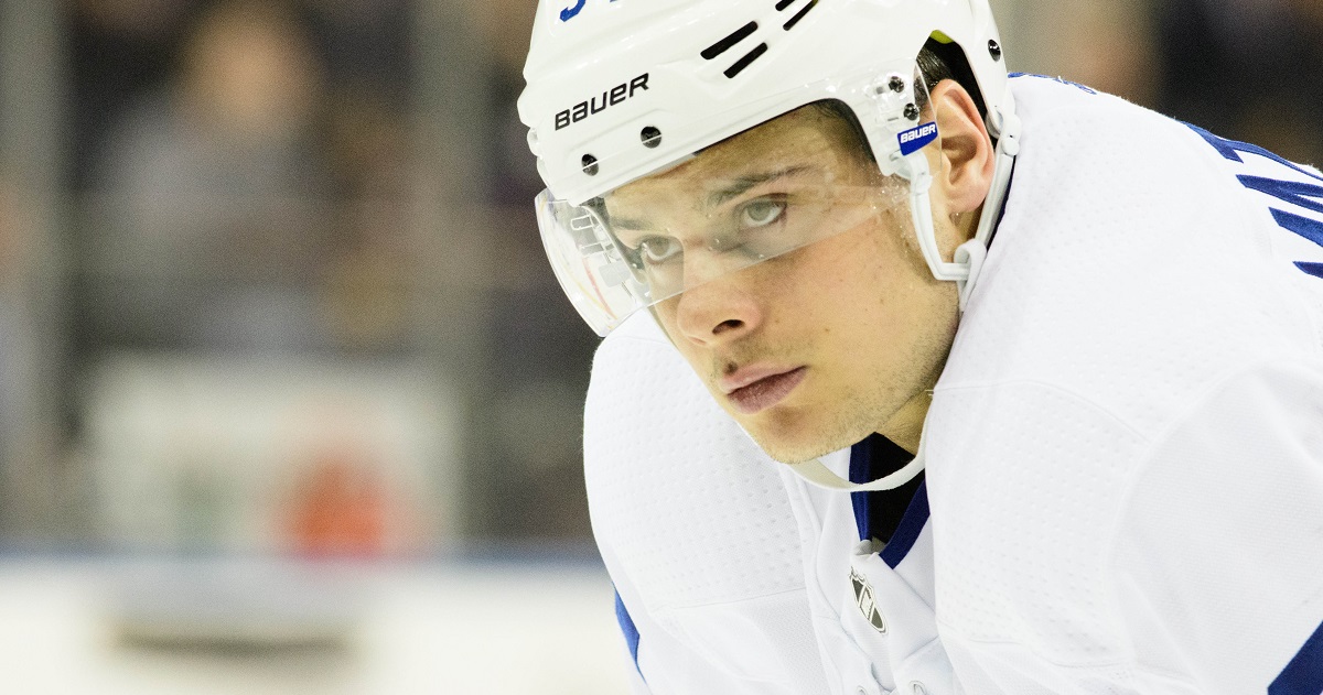  Must see: Matthews and Kapanen connect on back to back goals to tie things up.