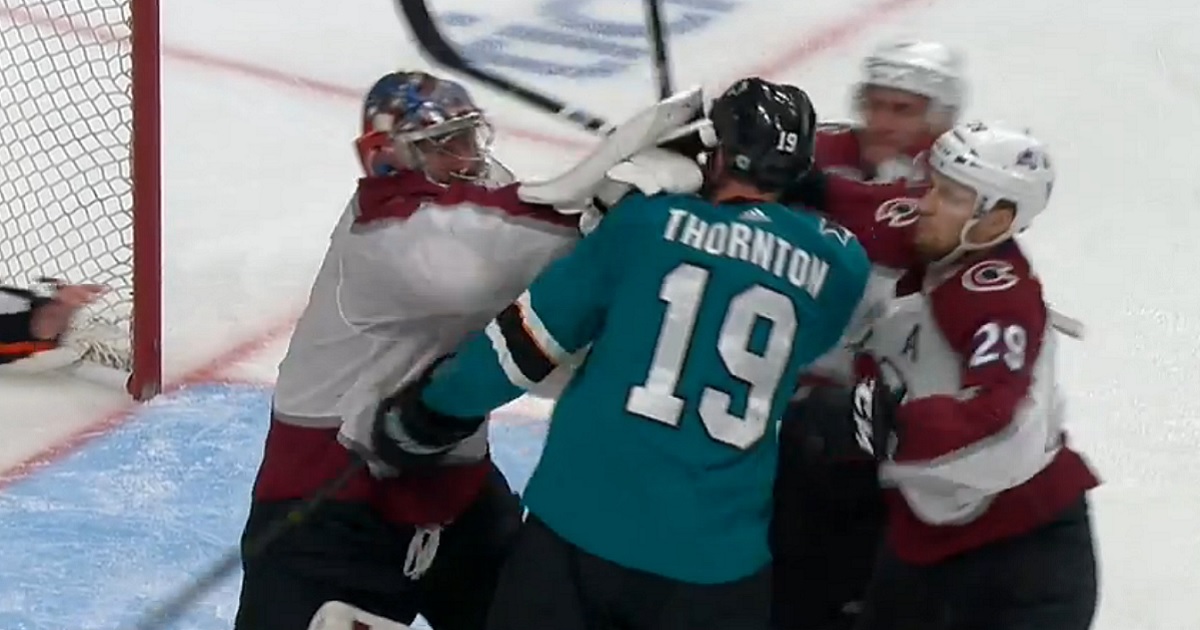 Grubauer and Thornton trade blows in Game 5!