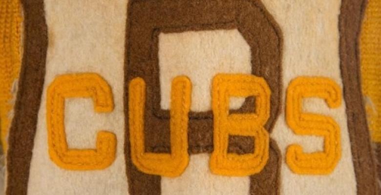 (PHOTOS): This 1929 game-worn Eddie Shore Bruins jersey is selling for a small fortune!