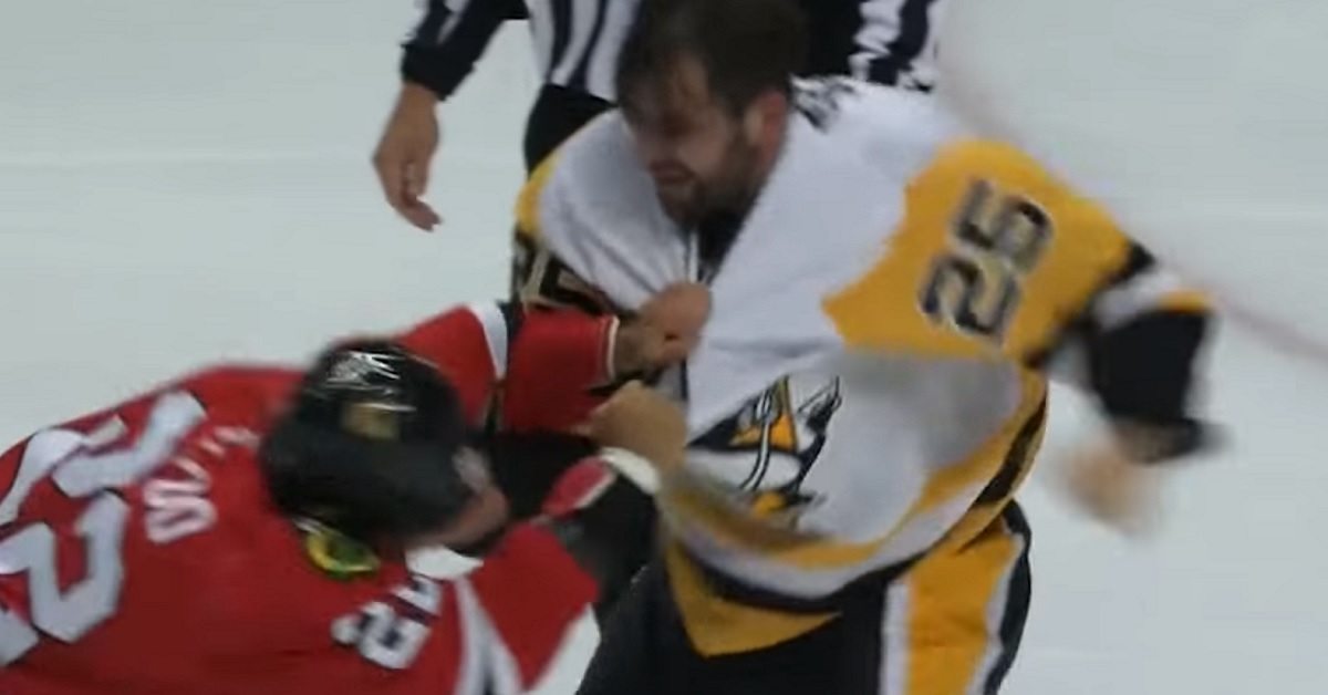 Sestito vs Tootoo in a terrific preseason slug fest!