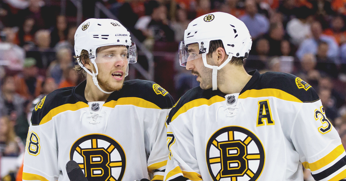 Gotta see it: Pastrnak's stick breaks on PPG