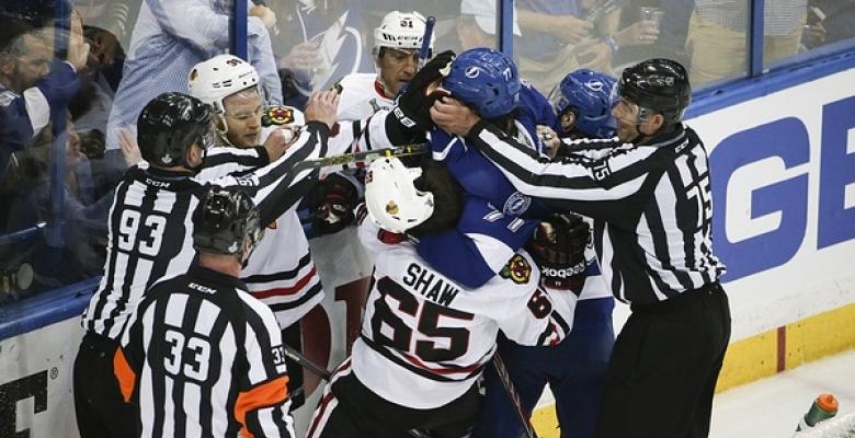 Player gets bit during scrum in Game 1 of Cup Final.
