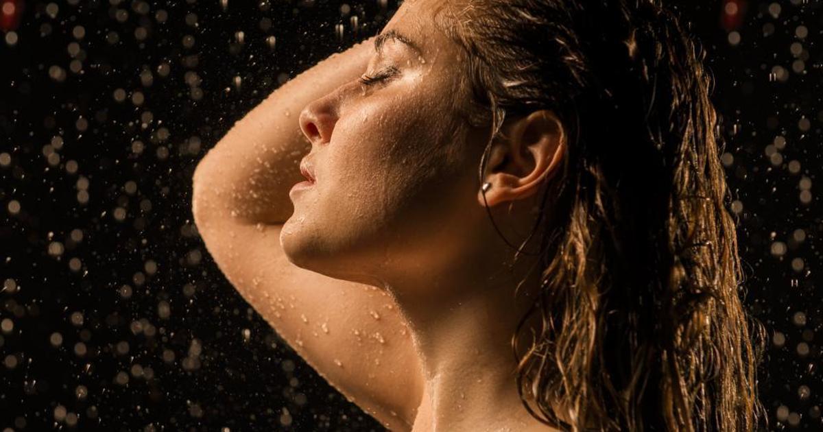 Female stars of Russian hockey flaunt their beauty in a brand new calendar.