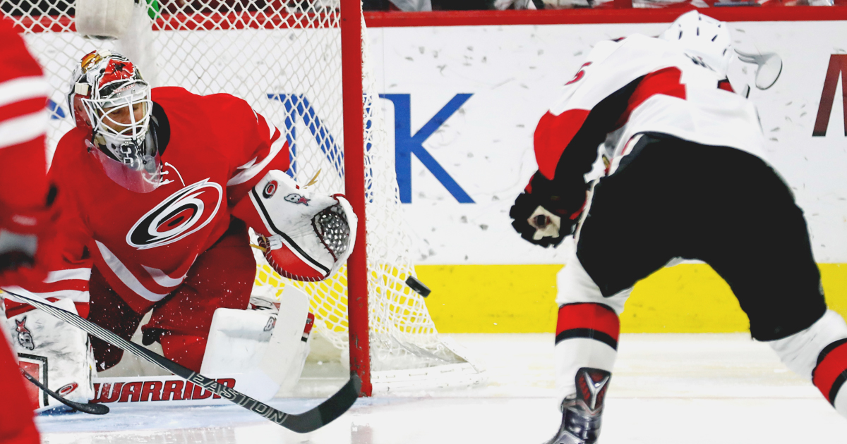 Watch: Lack smothers Wideman's one-timer