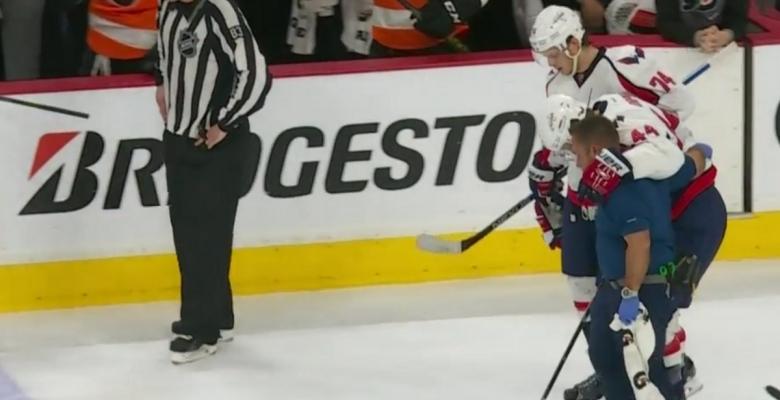 Scary looking injury in Philadelphia after big hit on Monday night.