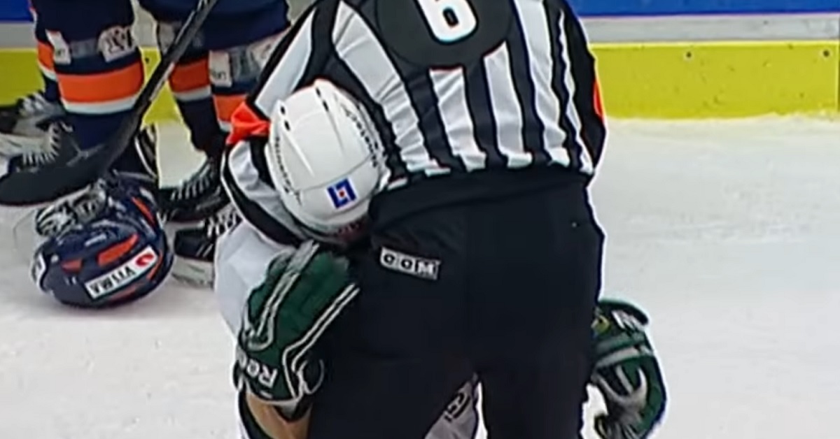 Throwback: Referee chokes out player after he refuses to stop fighting.