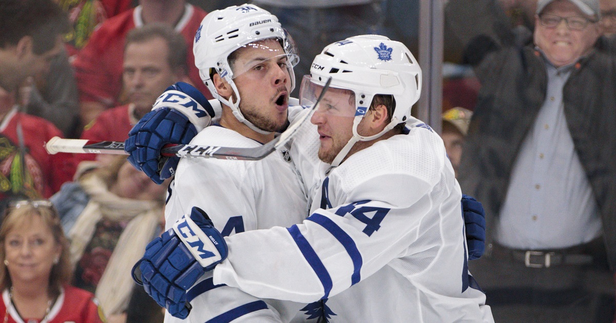 Auston Matthews becomes the first player to reach 30 goals this season.