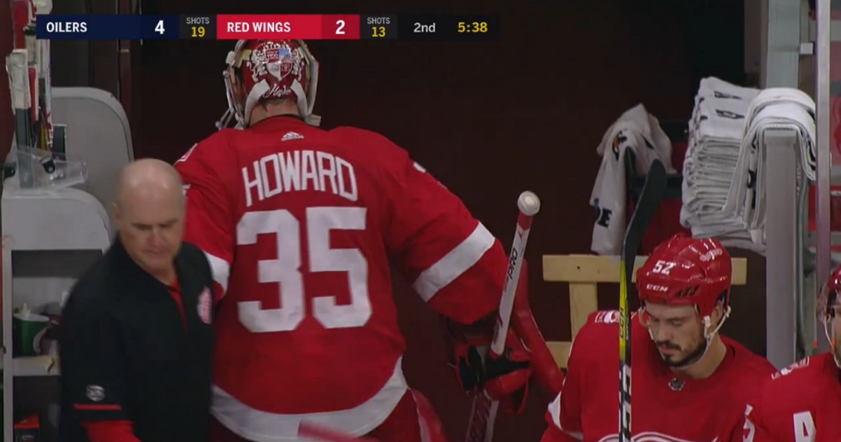 Breaking: Jimmy Howard mouths of to Blashill after getting pulled tonight.