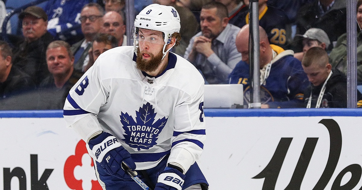 Jake Muzzin suffers an injury in Game 6.