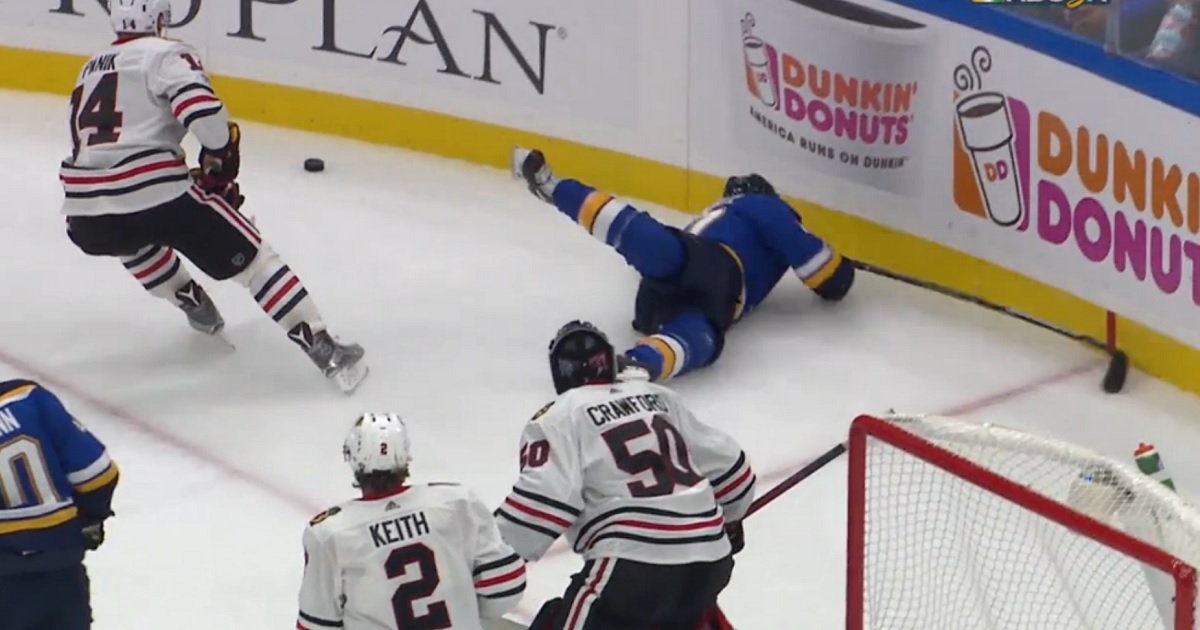 Scary moment as NHL veteran goes head first into the boards tonight.