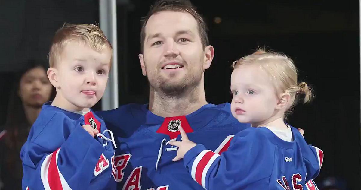 Blue Jackets pay tribute to Rick Nash after tragic announcement earlier this week.